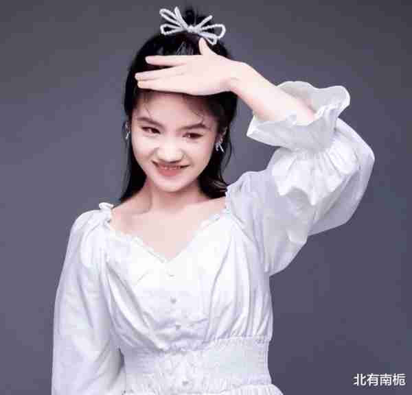 《变形计》李勒优：母亲离世父亲入狱，被富婆收养，如今生活怎样（变形计李勒优亲生父母）-第27张图片-九妖电影