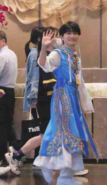 《奔跑吧》新路透照曝光，以戏服为主题的服装，让观众期待不已（奔跑吧造型）-第3张图片-九妖电影