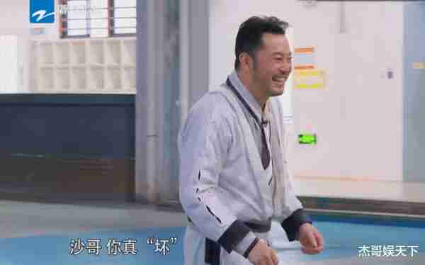 《奔跑吧》第4期，1人冤，1人惨，1人上头，2人不讲武德，2人尴尬（奔跑吧第四期成员名单）-第20张图片-九妖电影