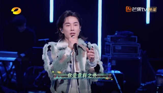 《我想和你唱》5季以来，最尴尬的歌手出现，一半歌曲是翻唱（我想和你唱第二季嘉宾有哪些）-第7张图片-九妖电影