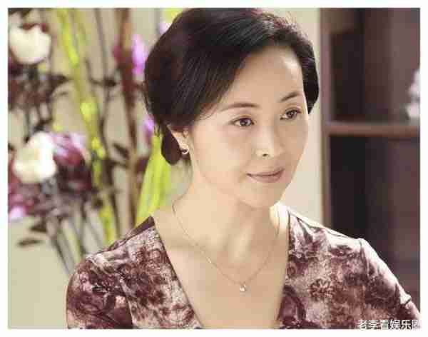 《铁齿铜牙纪晓岚》女演员丝袜大比拼：小月，莫愁不敌常四娘（铁齿铜牙纪晓岚女主角）-第22张图片-九妖电影