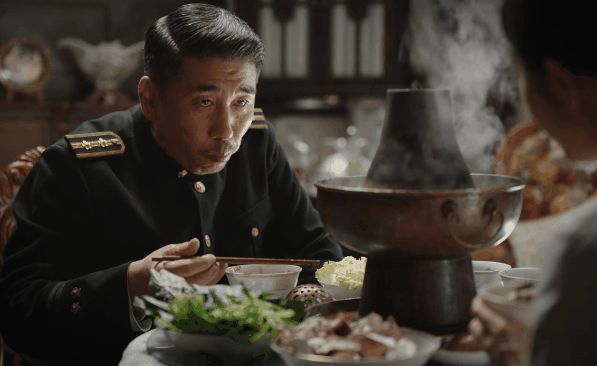 一场“吃肉”戏，扯下了杨幂最后的“遮羞布”（杨幂饭店）-第7张图片-九妖电影