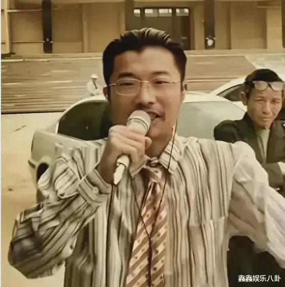 从草根逆袭的励志少年，到“全民网红毒瘤”，郭有才能走多远？-第1张图片-九妖电影