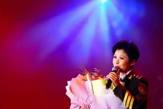 一百万一夜？赖昌星揭露两人真实关系，歌唱家董文华为何会退圈？（赖昌声与董文华谁厉害）-第12张图片-九妖电影