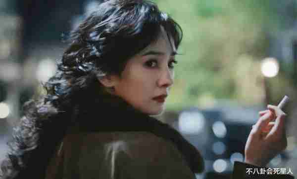 一部谍战剧，把38岁杨幂的“中年尴尬”展现得淋漓尽致（杨幂演的军旅片）-第17张图片-九妖电影