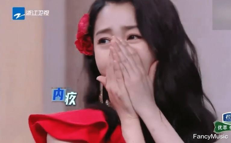 《王牌对王牌》节目被骂，无下限整蛊关晓彤，关晓彤直接被吓哭（王牌对王牌2021关晓彤跳舞）-第7张图片-九妖电影