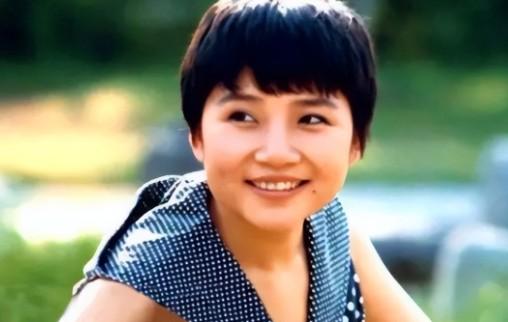 不听亲人劝阻选择出家,时隔多年竟在别国偏僻处,李娜初心变了?(李娜出家的真实原因有哪些)-第4张图片-九妖电影 不听亲人劝阻选择出家,时隔多年竟在别国偏僻处,李娜初心变了?(李娜出家的真实原因有哪些)-第4张图片-九妖电影