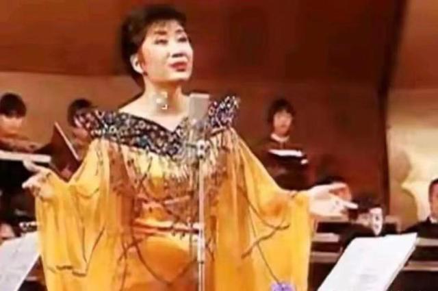 不听亲人劝阻选择出家,时隔多年竟在别国偏僻处,李娜初心变了?(李娜出家的真实原因有哪些)-第7张图片-九妖电影 不听亲人劝阻选择出家,时隔多年竟在别国偏僻处,李娜初心变了?(李娜出家的真实原因有哪些)-第7张图片-九妖电影