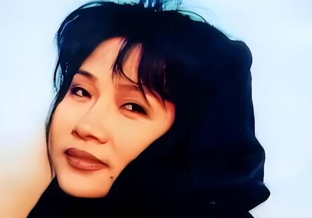 不听亲人劝阻选择出家,时隔多年竟在别国偏僻处,李娜初心变了?(李娜出家的真实原因有哪些)-第13张图片-九妖电影 不听亲人劝阻选择出家,时隔多年竟在别国偏僻处,李娜初心变了?(李娜出家的真实原因有哪些)-第13张图片-九妖电影