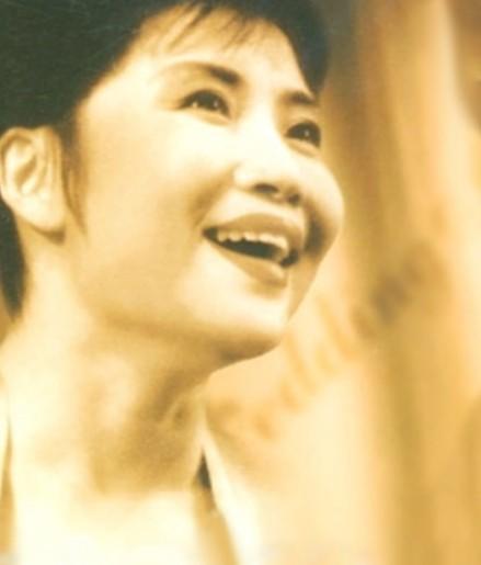 不听亲人劝阻选择出家,时隔多年竟在别国偏僻处,李娜初心变了?(李娜出家的真实原因有哪些)-第22张图片-九妖电影 不听亲人劝阻选择出家,时隔多年竟在别国偏僻处,李娜初心变了?(李娜出家的真实原因有哪些)-第22张图片-九妖电影