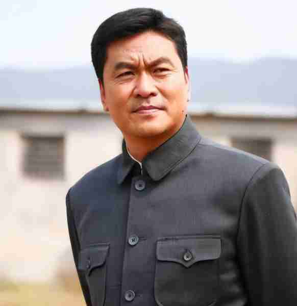 不幸去世的4位国家一级演员,看到他们的照片,才知已去世多年(国家一级演员死了最近)-第19张图片-九妖电影 不幸去世的4位国家一级演员,看到他们的照片,才知已去世多年(国家一级演员死了最近)-第19张图片-九妖电影