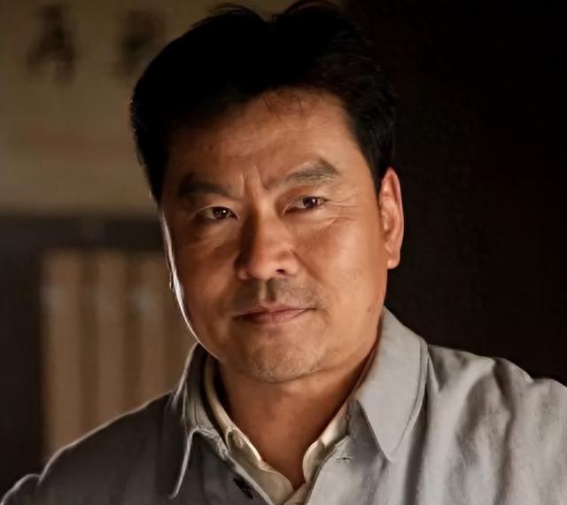不幸去世的4位国家一级演员,看到他们的照片,才知已去世多年(国家一级演员死了最近)-第20张图片-九妖电影 不幸去世的4位国家一级演员,看到他们的照片,才知已去世多年(国家一级演员死了最近)-第20张图片-九妖电影