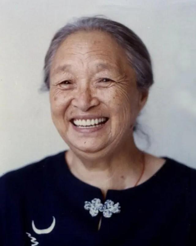 不幸去世的4位国家一级演员,看到他们的照片,才知已去世多年(国家一级演员死了最近)-第35张图片-九妖电影 不幸去世的4位国家一级演员,看到他们的照片,才知已去世多年(国家一级演员死了最近)-第35张图片-九妖电影