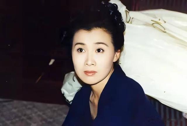 不幸去世的5位国家一级演员,看到他们的照片,才知已去世多年(国家一级演员离世)-第42张图片-九妖电影 不幸去世的5位国家一级演员,看到他们的照片,才知已去世多年(国家一级演员离世)-第42张图片-九妖电影