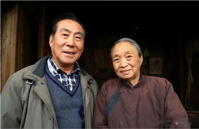 不幸去世的5位国家一级演员,看到他们的照片,才知已去世多年(国家一级演员离世)-第53张图片-九妖电影 不幸去世的5位国家一级演员,看到他们的照片,才知已去世多年(国家一级演员离世)-第53张图片-九妖电影