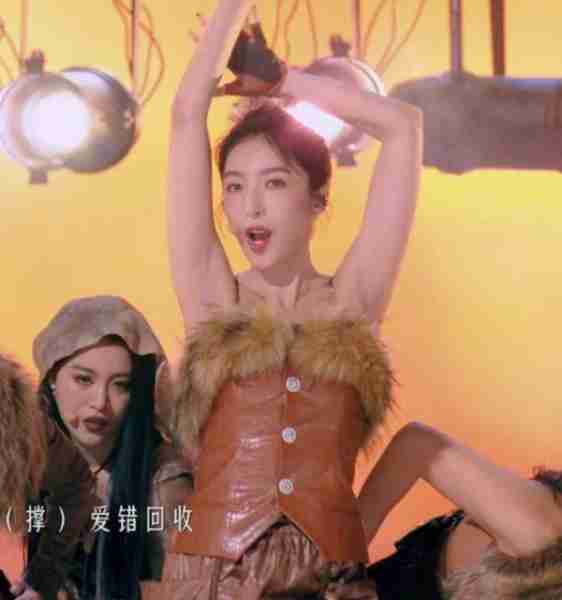 不炒作、不营销人设、被央视点名的《浪姐5》4位姐姐，个个是宝（不浪不浪费粮食的报纸怎么画）-第8张图片-九妖电影