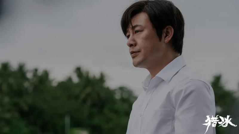 不说台词嘴闭不上，说台词嘴又张不开，于和伟也带不动31岁的隆妮（不说台词的女演员）-第2张图片-九妖电影