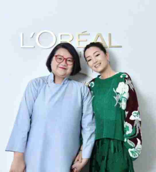 与汪峰离婚6个月后,再看章子怡的处境,张艺谋的话终于有人信了(汪峰对章子怡说什么)-第13张图片-九妖电影 与汪峰离婚6个月后,再看章子怡的处境,张艺谋的话终于有人信了(汪峰对章子怡说什么)-第13张图片-九妖电影