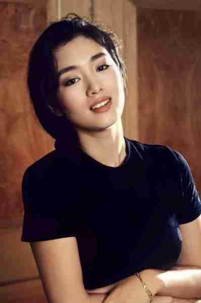 与汪峰离婚6个月后,再看章子怡的处境,张艺谋的话终于有人信了(汪峰对章子怡说什么)-第11张图片-九妖电影 与汪峰离婚6个月后,再看章子怡的处境,张艺谋的话终于有人信了(汪峰对章子怡说什么)-第11张图片-九妖电影