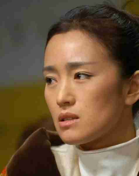 与汪峰离婚6个月后,再看章子怡的处境,张艺谋的话终于有人信了(汪峰对章子怡说什么)-第5张图片-九妖电影 与汪峰离婚6个月后,再看章子怡的处境,张艺谋的话终于有人信了(汪峰对章子怡说什么)-第5张图片-九妖电影