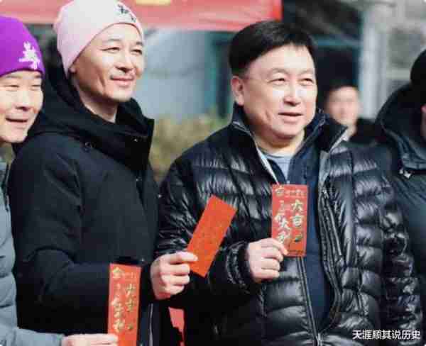 《笑傲江湖》翻拍惹争议!忍的了王晶做导演,实在忍不了东方不败的选角(那版笑傲江湖符合原著)-第2张图片-九妖电影 《笑傲江湖》翻拍惹争议!忍的了王晶做导演,实在忍不了东方不败的选角(那版笑傲江湖符合原著)-第2张图片-九妖电影