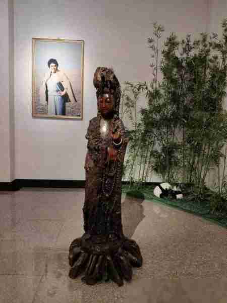 中国女首富在故宫过夜遭遇“离奇事件”，郭德纲直言：害怕吗？（中国女首富 2021）-第21张图片-九妖电影
