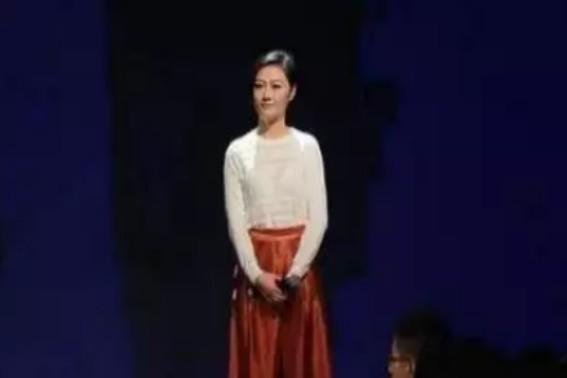 《非诚勿扰》：赋予独立女性新时代的爱情舞台（“非诚勿扰”）-第2张图片-九妖电影