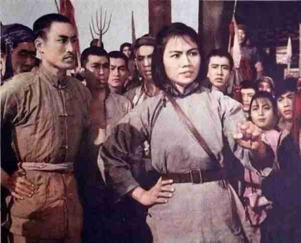 他主演《洪湖赤卫队》爆红，因癌病逝，妻子也是著名演员（电影《洪湖赤卫队》演员表）-第13张图片-九妖电影