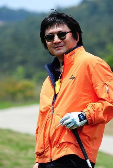 他和王菲同居多年,分手后恋上韩红,韩红为他终身不嫁,他是谁?(王菲与韩红关系)-第4张图片-九妖电影 他和王菲同居多年,分手后恋上韩红,韩红为他终身不嫁,他是谁?(王菲与韩红关系)-第4张图片-九妖电影
