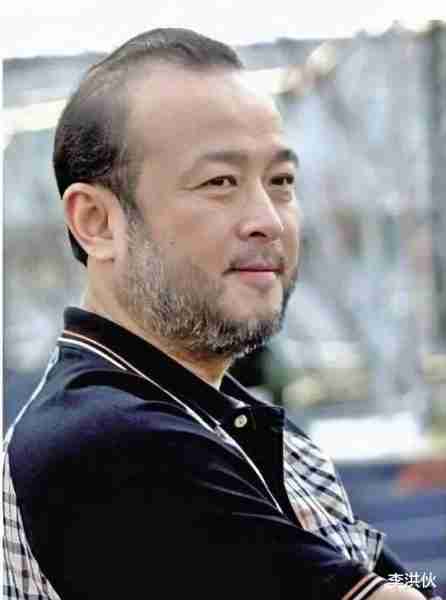 七次指导春晚的名导赵安，因受贿坐牢，歌唱家妻子等他到病亡（央视导演赵安老婆）-第8张图片-九妖电影