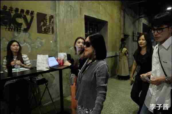 具俊晔举办演唱会，内场约900人，小s一家也来了，S妈还大赞女婿（具俊晔公开与大s交往1年）-第4张图片-九妖电影