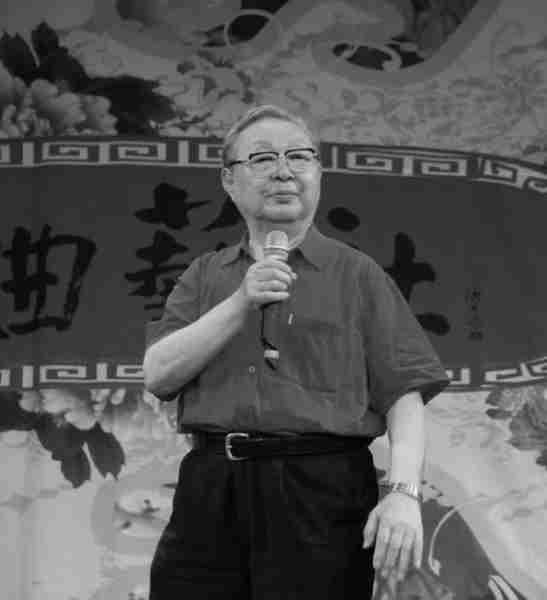 九登春晚的他晚年丧子,85岁患癌离世一年后,儿女为遗产对簿公堂(春晚2021节目单公布周深)-第19张图片-九妖电影 九登春晚的他晚年丧子,85岁患癌离世一年后,儿女为遗产对簿公堂(春晚2021节目单公布周深)-第19张图片-九妖电影
