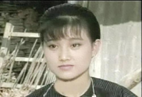 事实证明，退出春晚舞台的宋祖英，已经走上了另一条路!（春晚结束音乐叫什么）-第24张图片-九妖电影