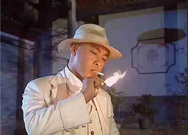 冷落天王刘德华,状告影帝郑则仕,自诩星爷接班人,如今沦落神剧(刘德华钟楚红郑则仕合演的电影)-第9张图片-九妖电影 冷落天王刘德华,状告影帝郑则仕,自诩星爷接班人,如今沦落神剧(刘德华钟楚红郑则仕合演的电影)-第9张图片-九妖电影