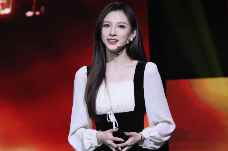 五位央视龙年春晚主持人，个个实力不凡，皆受观众喜爱，最小30岁（春晚主持人龙洋照片高清）-第18张图片-九妖电影