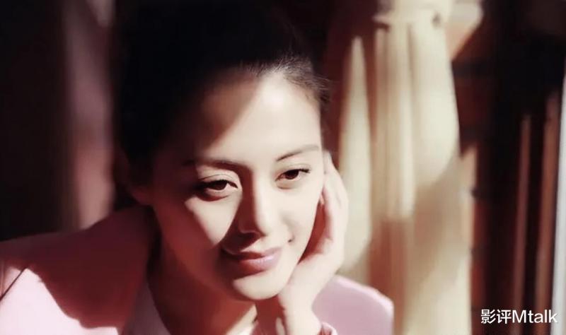她是央视亲女儿，出道20年、40次演女一号，今37岁无人敢娶-第2张图片-九妖电影