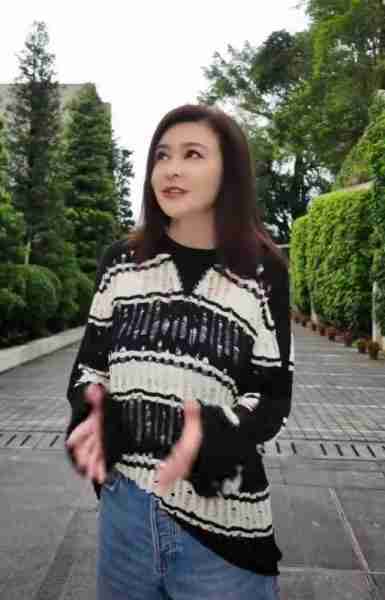 62岁关之琳发福认不出！脸部圆润秀色可餐，但与巅峰时期判若两人-第7张图片-九妖电影