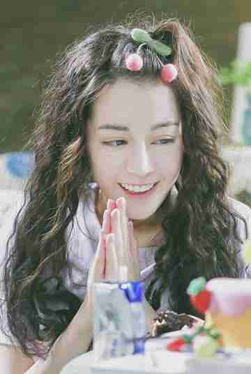 能驾驭得了“短发”的女星,只服这5位,热巴们就别硬上弓了-第3张图片-九妖电影 能驾驭得了“短发”的女星,只服这5位,热巴们就别硬上弓了-第3张图片-九妖电影