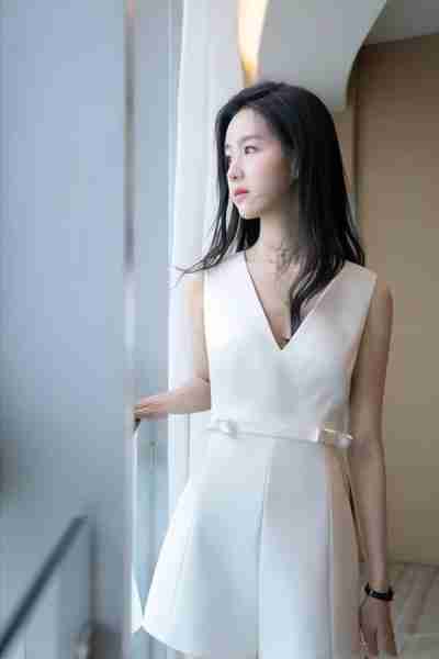 能驾驭得了“短发”的女星,只服这5位,热巴们就别硬上弓了-第21张图片-九妖电影 能驾驭得了“短发”的女星,只服这5位,热巴们就别硬上弓了-第21张图片-九妖电影