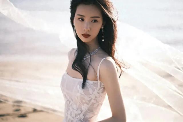 能驾驭得了“短发”的女星,只服这5位,热巴们就别硬上弓了-第22张图片-九妖电影 能驾驭得了“短发”的女星,只服这5位,热巴们就别硬上弓了-第22张图片-九妖电影