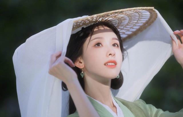 能驾驭得了“短发”的女星,只服这5位,热巴们就别硬上弓了-第24张图片-九妖电影 能驾驭得了“短发”的女星,只服这5位,热巴们就别硬上弓了-第24张图片-九妖电影