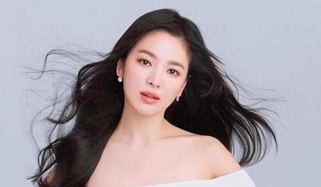 韩国财阀的控制:“熬过就是宋慧乔,熬不过就是张紫妍”-第1张图片-九妖电影 韩国财阀的控制:“熬过就是宋慧乔,熬不过就是张紫妍”-第1张图片-九妖电影