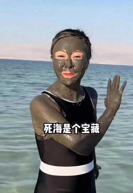 前央视主持人王小骞：离开央视后曾大肆宣扬国外，如今成带货网红-第4张图片-九妖电影