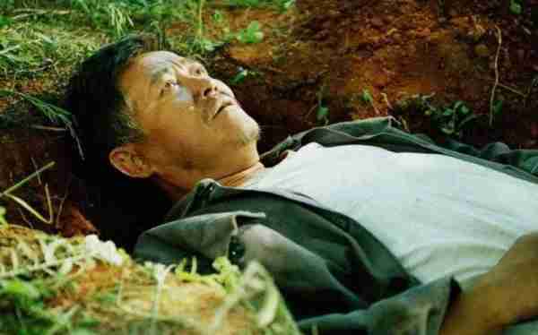 从《笑傲江湖》成名的赵本山弟子周云鹏，能从《猎冰》弯道出圈吗？（周云鹏买主买资料小品）-第8张图片-九妖电影