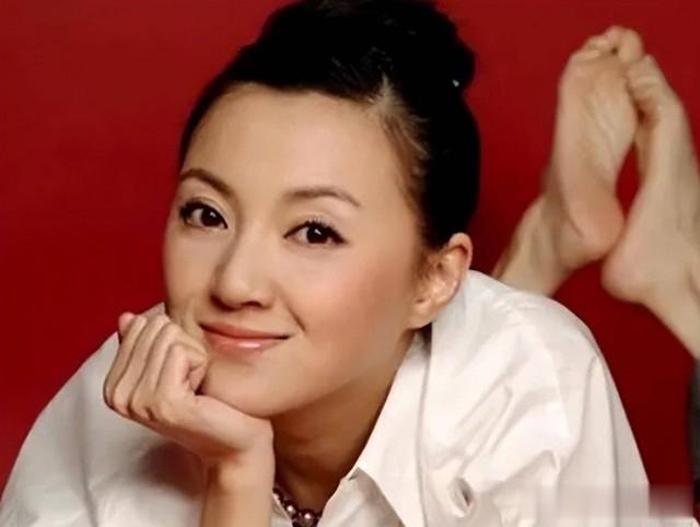 从春晚沦落至精神病院，“小品女王”金玉婷，走到这一步实在可惜_1（金玉婷小品大全搞笑）-第24张图片-九妖电影
