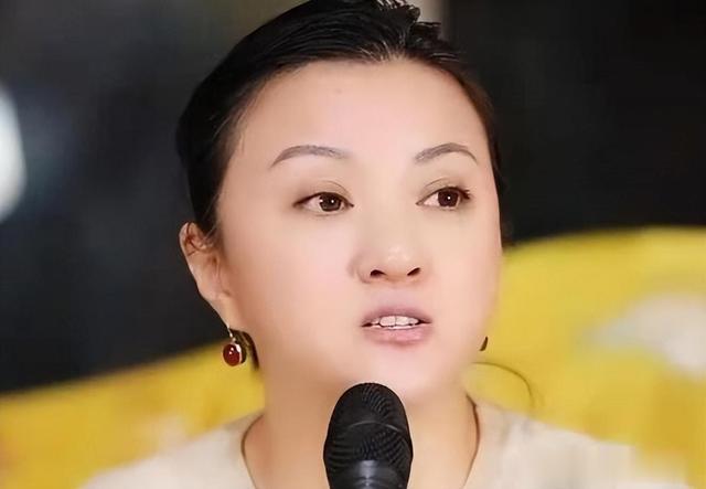 从春晚沦落至精神病院，“小品女王”金玉婷，走到这一步实在可惜_1（金玉婷小品大全搞笑）-第29张图片-九妖电影