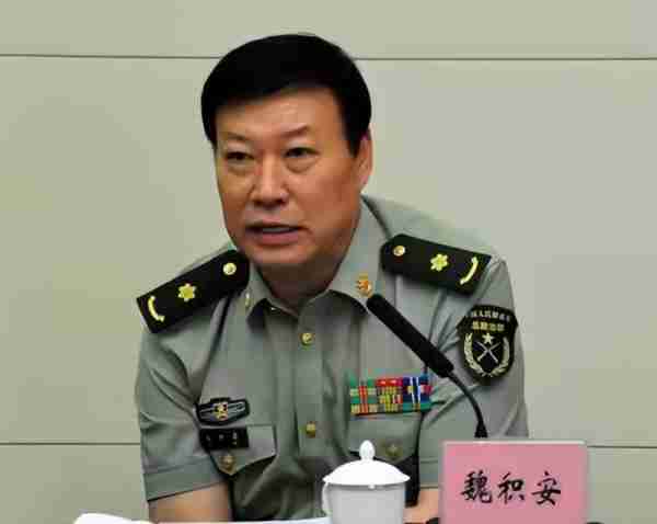 从春晚爆红到销声匿迹，靠着小品出名的魏积安，为何突然消失了？_3（小品演员魏积安现在干什么呢）-第13张图片-九妖电影