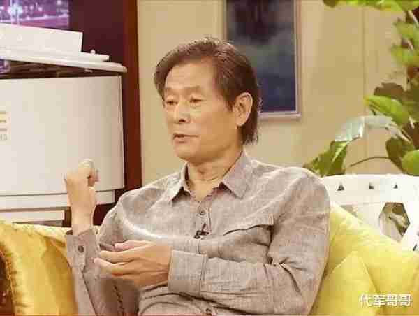 从春晚耀眼的主持人，到养不起孩子的离异妇女，方舒做错了啥？（央视方舒）-第26张图片-九妖电影