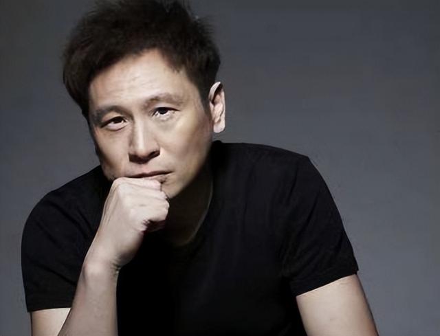 从顶级影帝到开心农夫,张世你到底经历了什么?(张世近况)-第7张图片-九妖电影 从顶级影帝到开心农夫,张世你到底经历了什么?(张世近况)-第7张图片-九妖电影