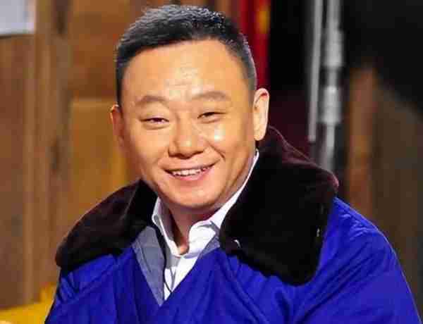 他9登春晚敛财，倾家荡产陪妻子抗癌21年，如今54岁无戏可拍（春晚有几个分会场）-第4张图片-九妖电影